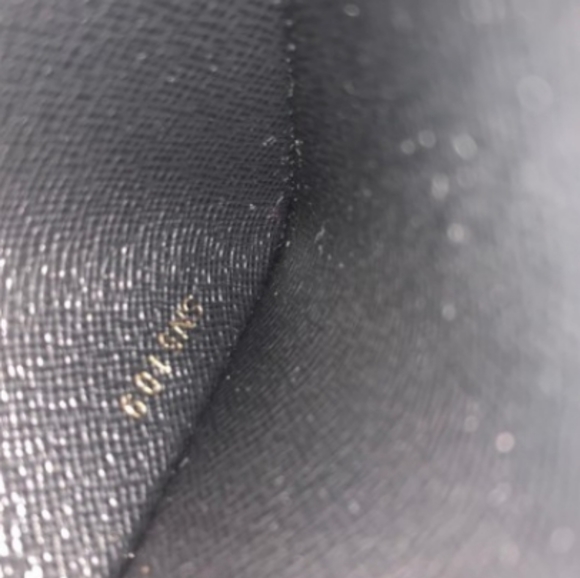 Reverse trio pouch wallet - Picture 5 of 5